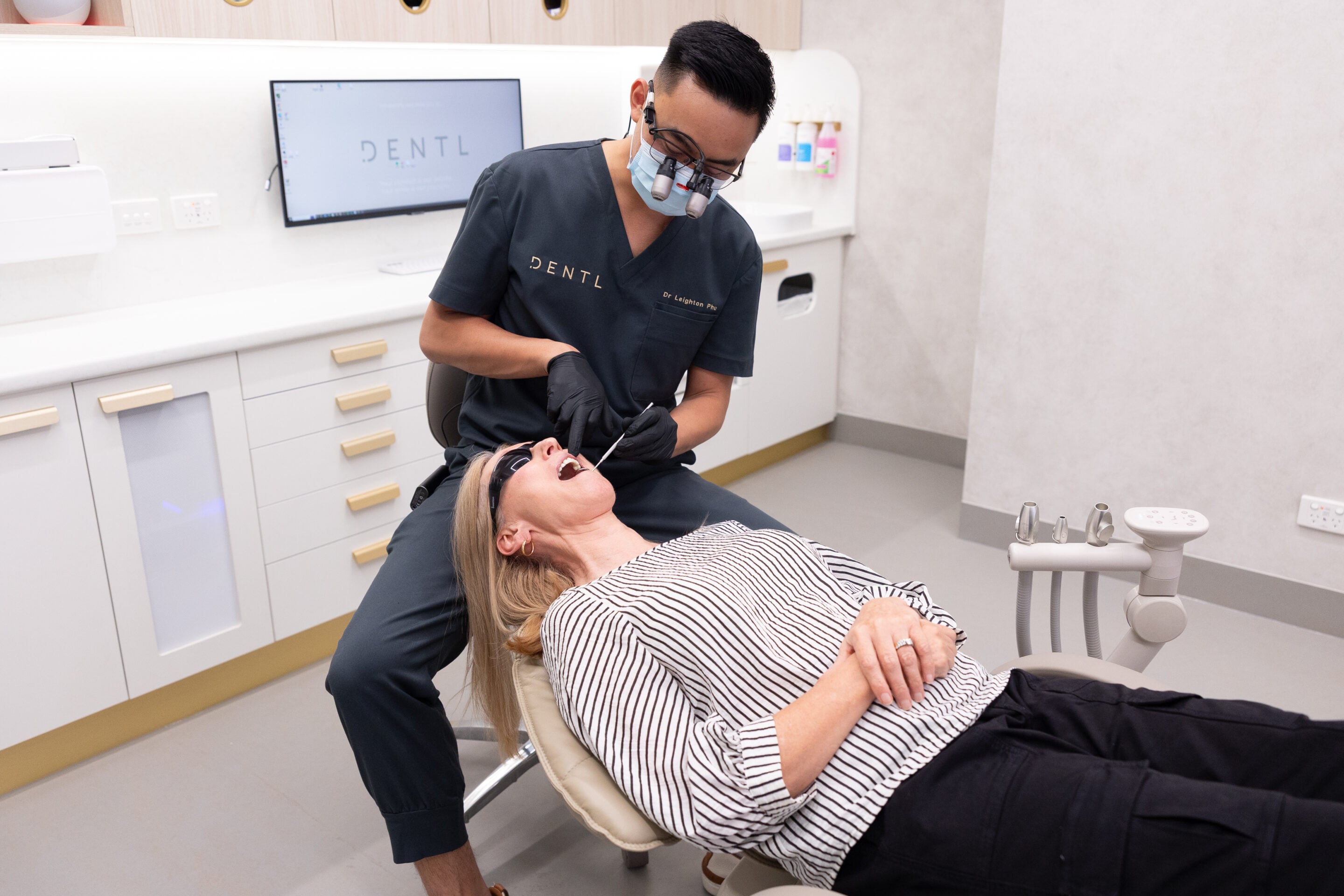 Dental Check-up East Melbourne Dentl