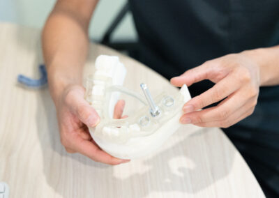 Replace a Missing Tooth With Dental Implants