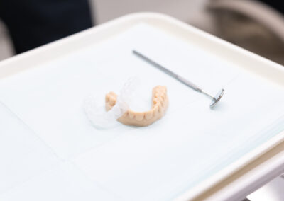 Looking for a Cosmetic Dentist in Jolimont, Victoria?